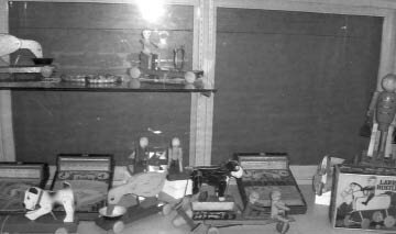PDQ_HustlerToys_group.tif